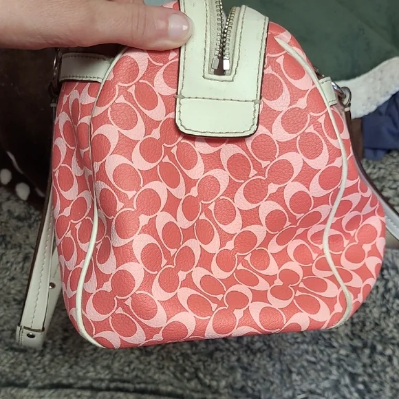 Coach Pink and Cream Tote Bag - Picture 9 of 12